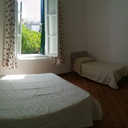 Laura Apartmán Tropea